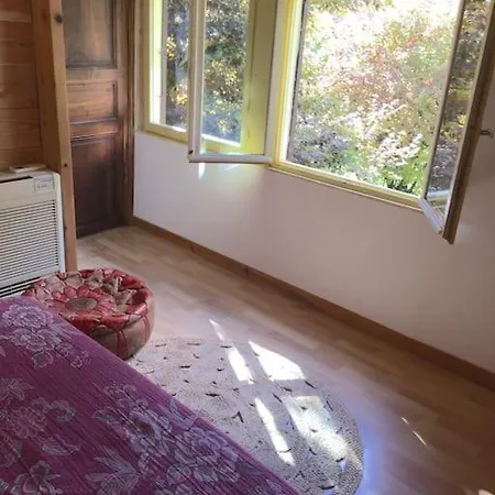 Casa de Férias Lerable Pourpre De La Grotte Au Lion *